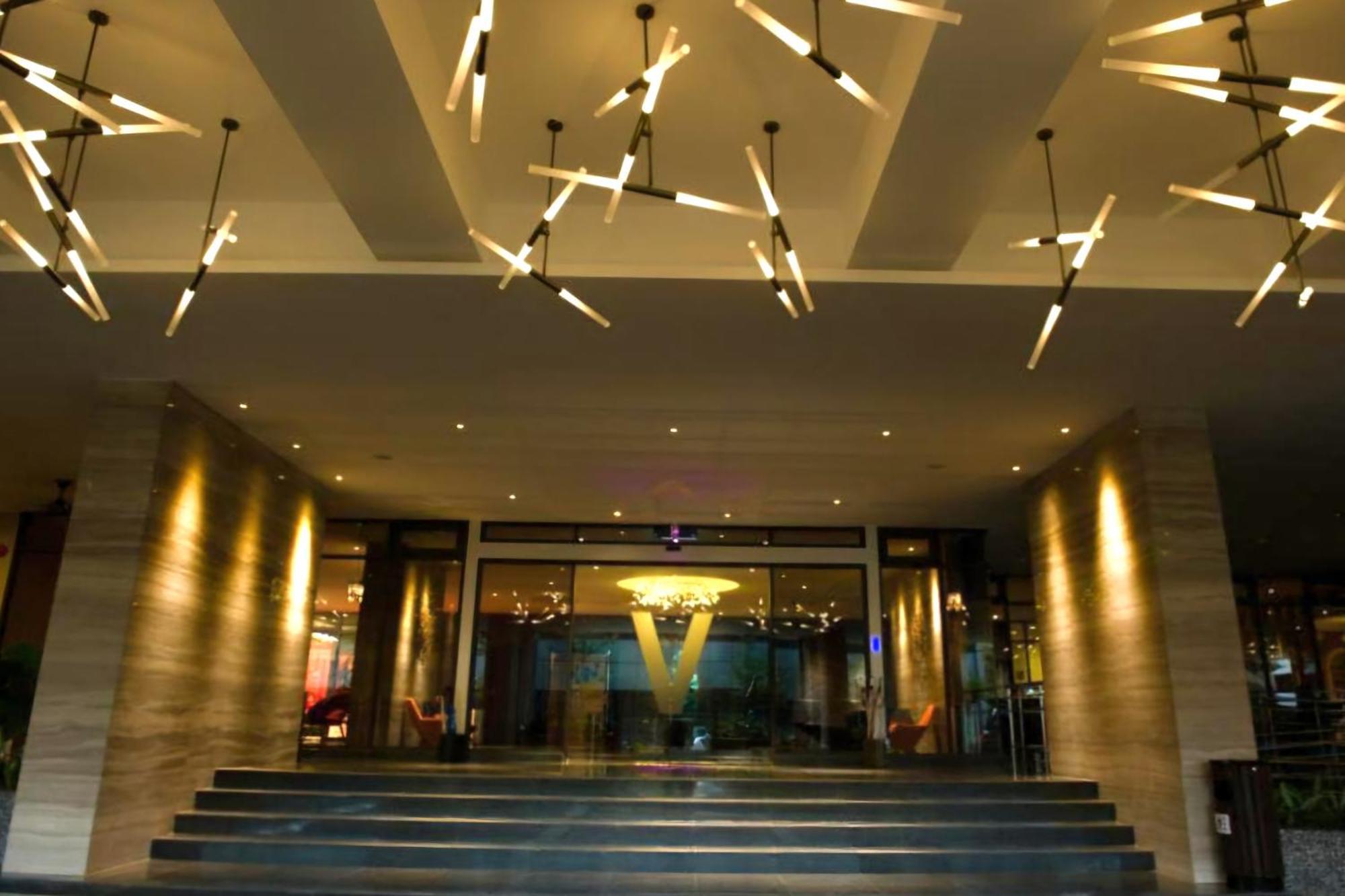 Pangsapuri Short Walk To Custom & Sqaure 3 Brs 8 Pax Johor Bahru
